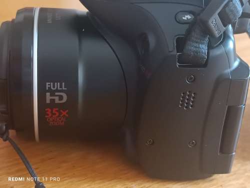 Canon POWERSHOT SX40HS - 12.1mp - 35x zoom