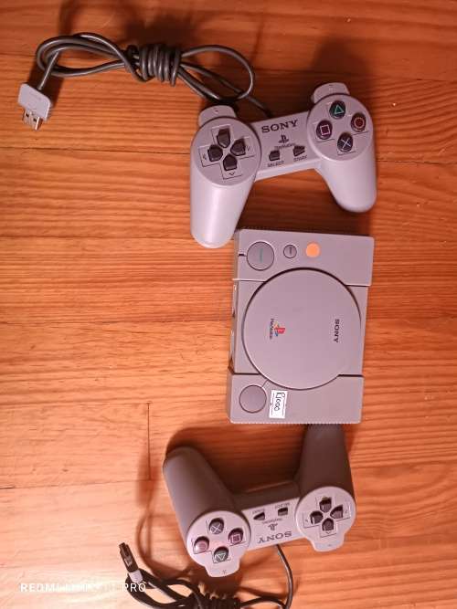 Playstation Classic schp-100