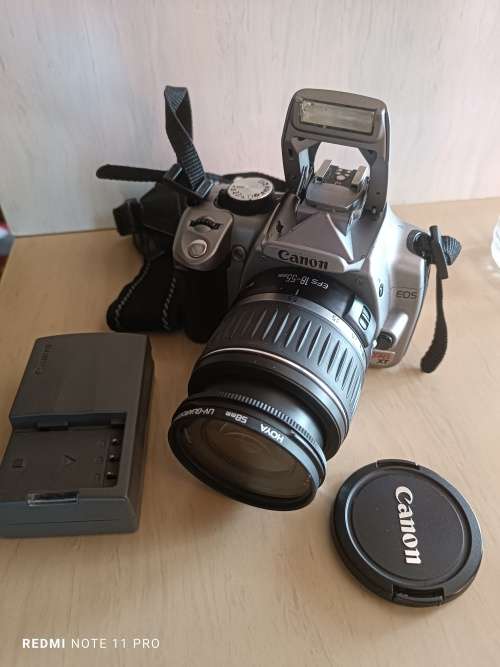 Canon EOS Digital Rebel XT DSLR Camera