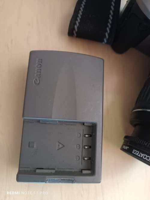 Canon EOS Digital Rebel XT DSLR Camera