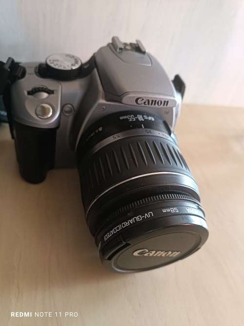 Canon EOS Digital Rebel XT DSLR Camera