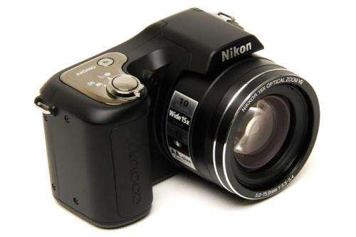 Nikon Coolpix L100 - 10MP - 15 x Zoom - Digital Camera