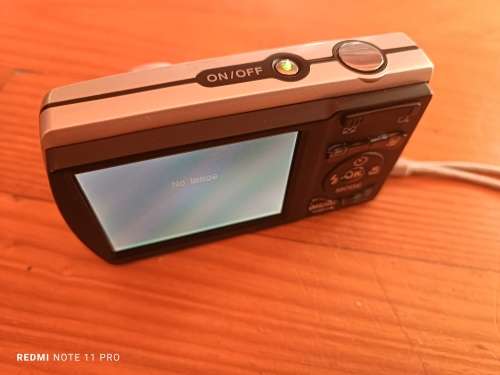 Pentax Optio E80 Compact Digital Camera (Silver)