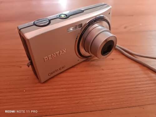 Pentax Optio E80 Compact Digital Camera (Silver)