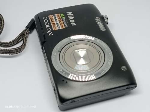 Nikon S2800 - 20.1MP - 5x Zoom - Digital Camera