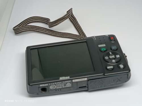 Nikon S2800 - 20.1MP - 5x Zoom - Digital Camera