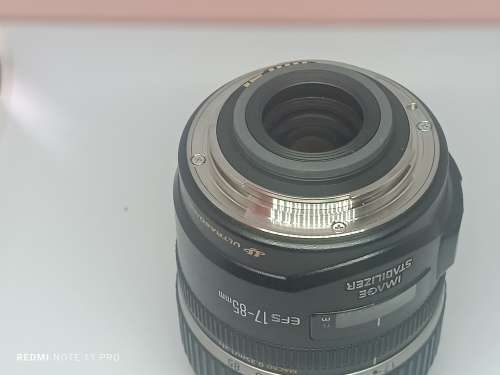 Canon EF-S 17-85mm f/4-5.6 IS USM