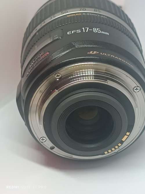 Canon EF-S 17-85mm f/4-5.6 IS USM