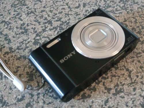 Sony DSC W810 - 20.1MP - 6x Zoom - Digital Camera