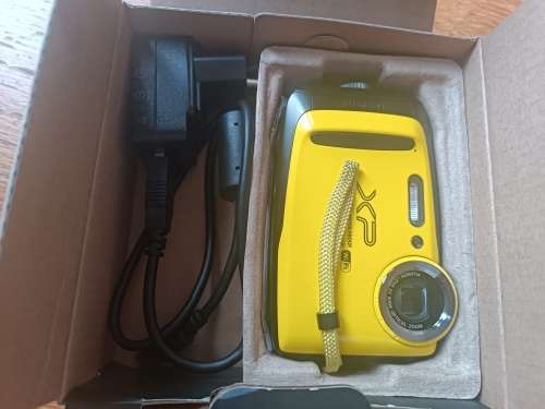 Fujifilm XP130 - 16MP - 5x Zoom - Underwater Digital Camera