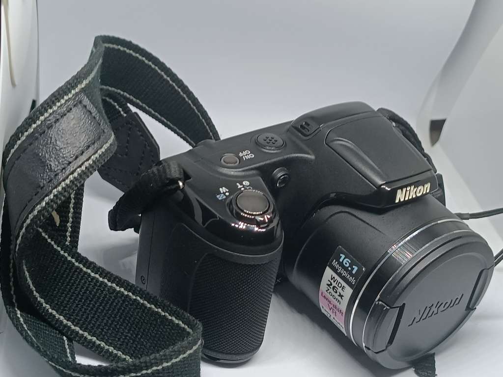 Nikon Coolpix L320 - 16MP - 26x Zoom - Digital Camera
