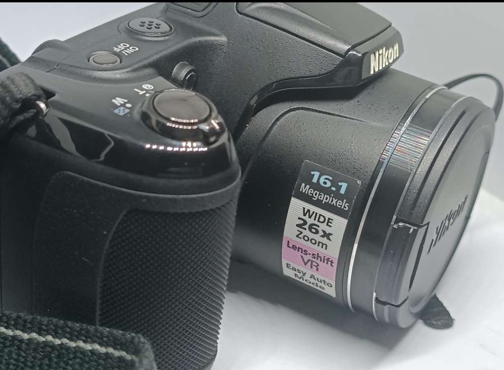 Nikon Coolpix L320 - 16MP - 26x Zoom - Digital Camera