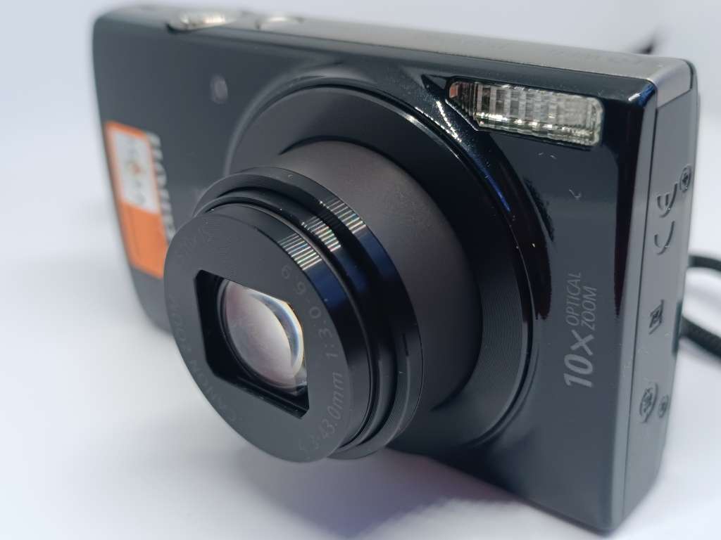 Canon IXUS 190 - 20MP - 10X ZOOM - DIGITAL CAMERA