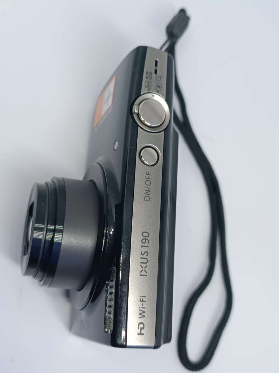 Canon IXUS 190 - 20MP - 10X ZOOM - DIGITAL CAMERA