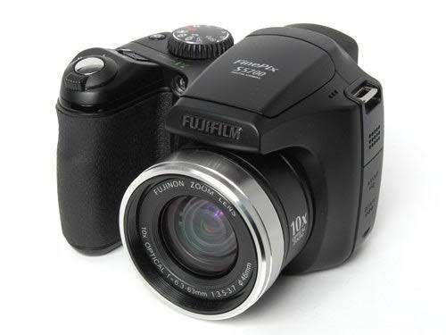 Fujifilm Finepix S5700 - 10x Zoom - 7.1MP - Digital Camera