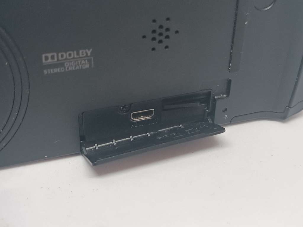 Sony HDR-CX405 HD Handycam - 30x Optical Zoom - Digital Handycam