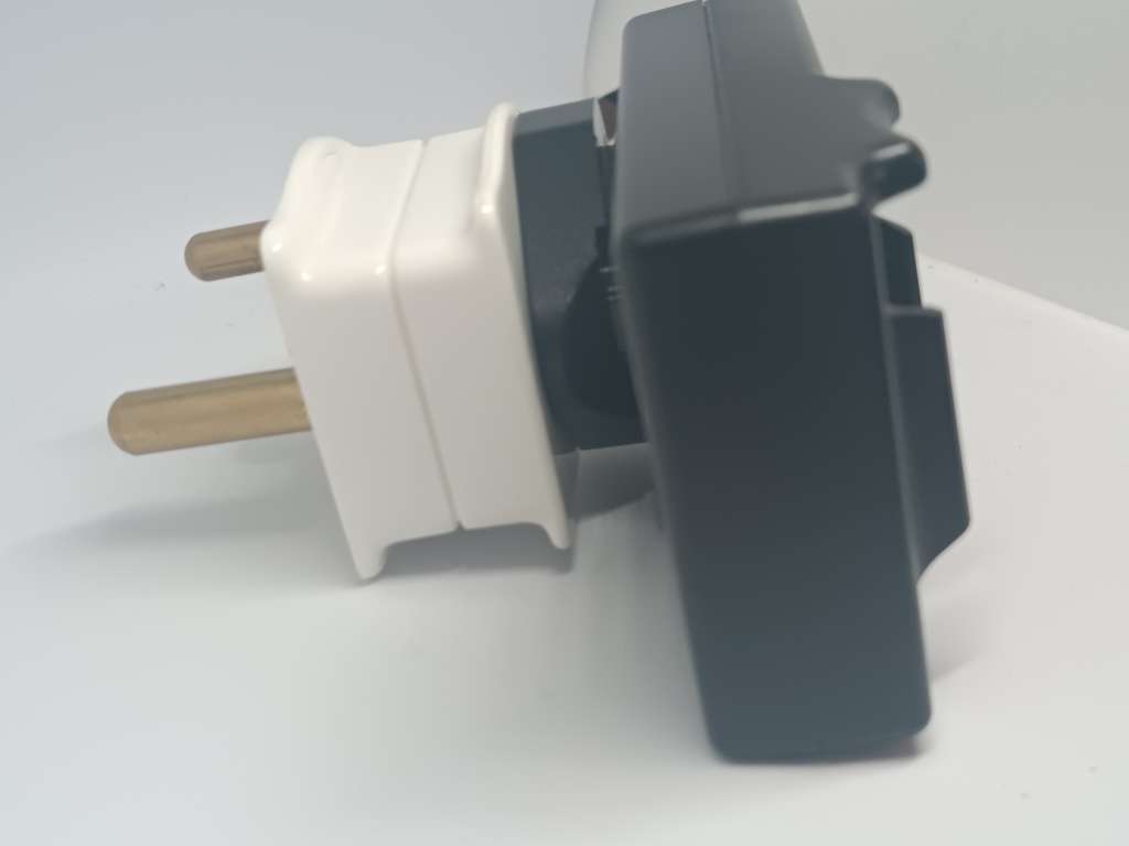 Kodak Z1012 IS - 10.1MP - 12x Zoom - Digital Camera