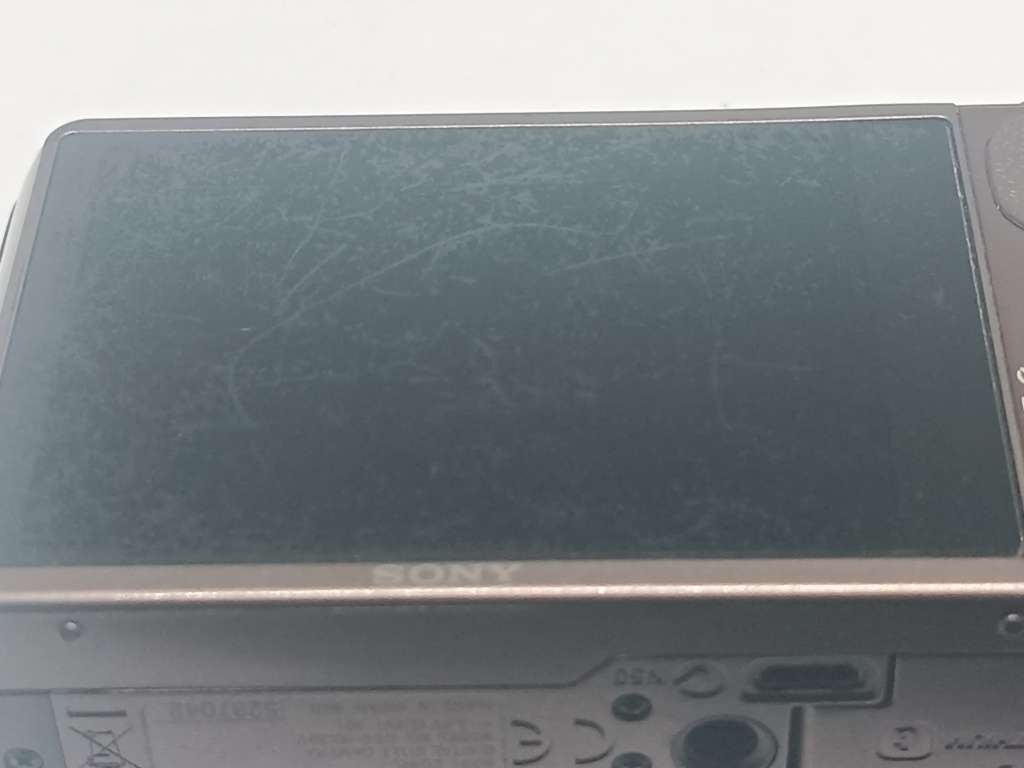 Sony DSC-HX30V - 18.2MP - 20x Zoom - Wifi Digital Camera