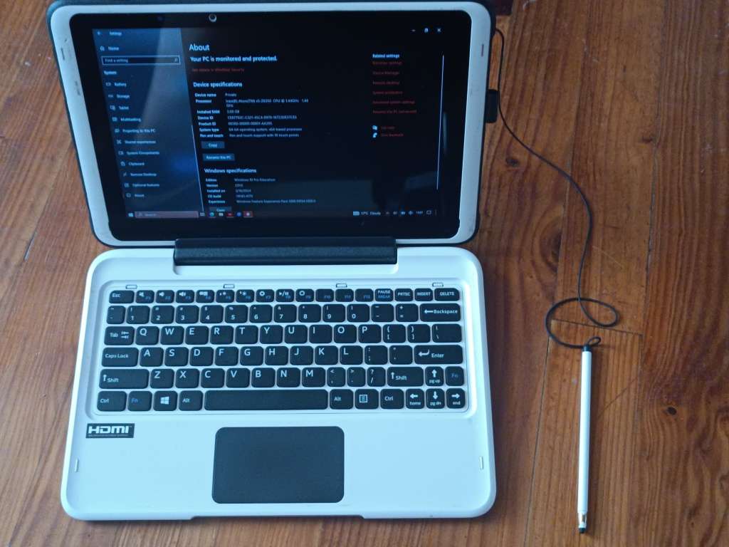 Notebook  Tablet in One