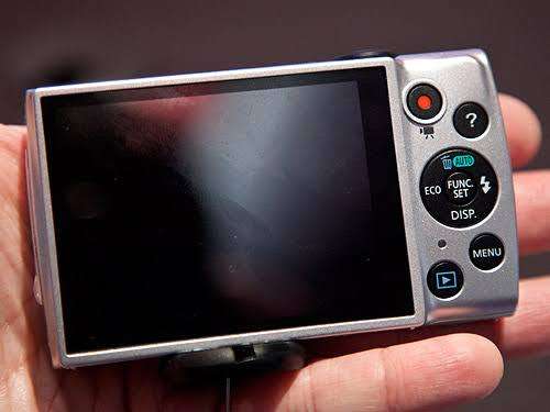 Canon POWERSHOT A2600 - 16MP - 5x Zoom - Digital Camera