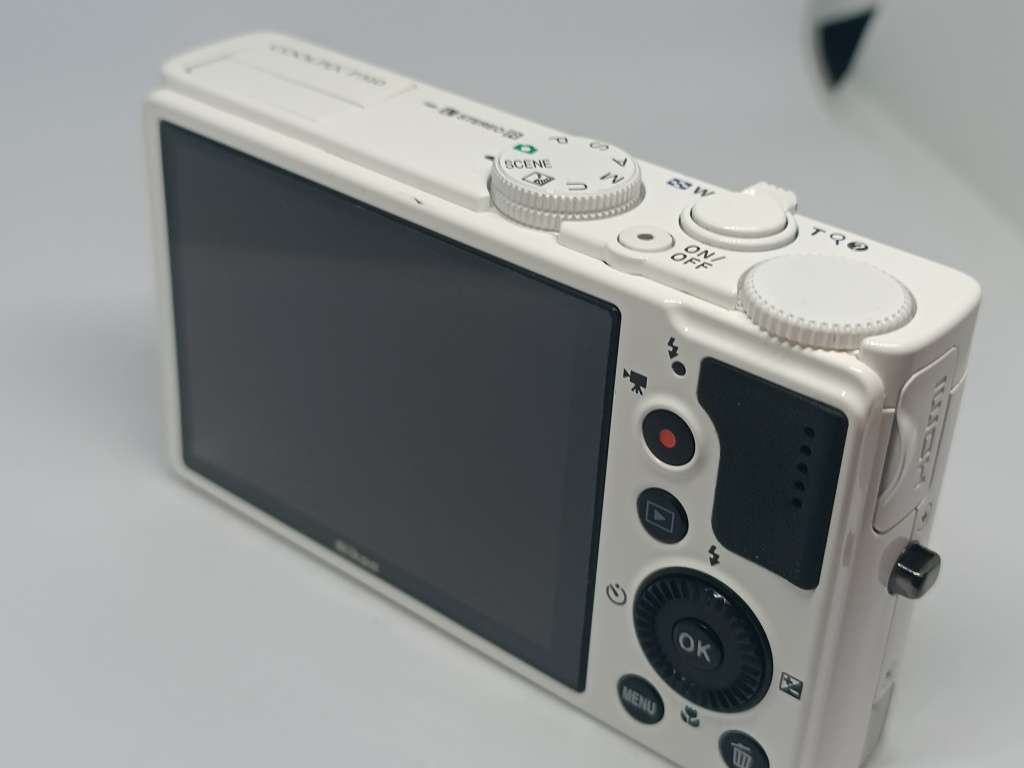 Nikon Coolpix P310 (No Battery) - 16.1MP - 4.2x Zoom - Digital Camera