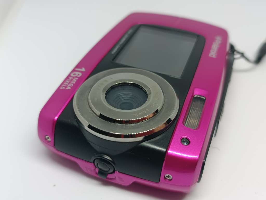 Polaroid DC-045 (Pink) - 16MP - 4x Zoom - Dual Screen Underwater Digital Camera