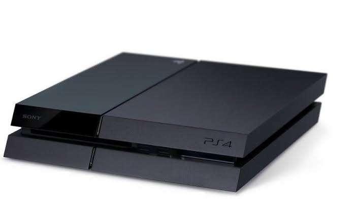 Sony Ps4 Phat console (Sold as is)