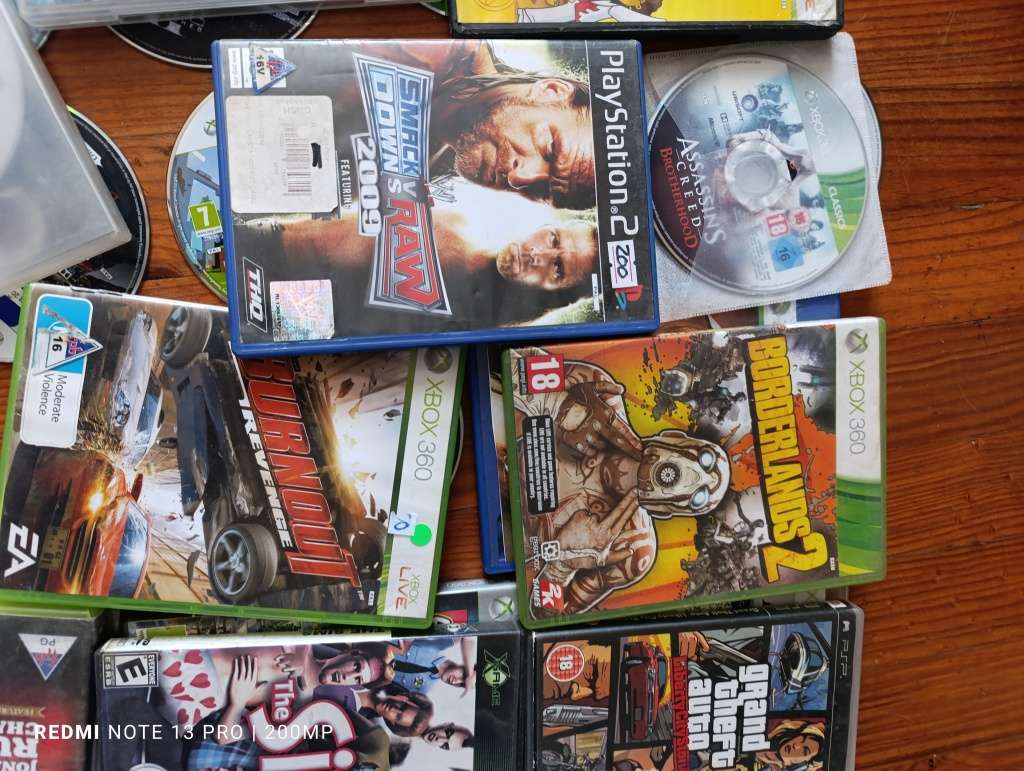50* Mix Lot of games sold as is