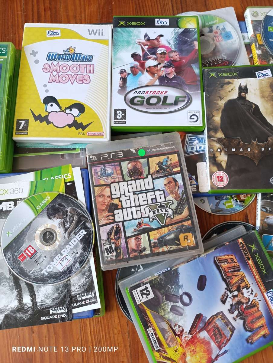 50* Mix Lot of games sold as is