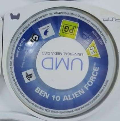 PSP Portable + 5 Games included