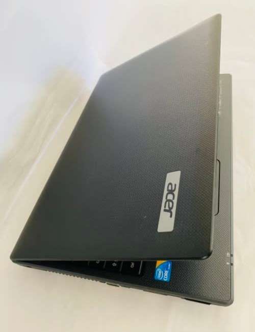 ACER TRAVELMATE 5744 INTEL CORE - i3 | 8GB RAM | 500GB HDD | HD 15.6 LED LCD