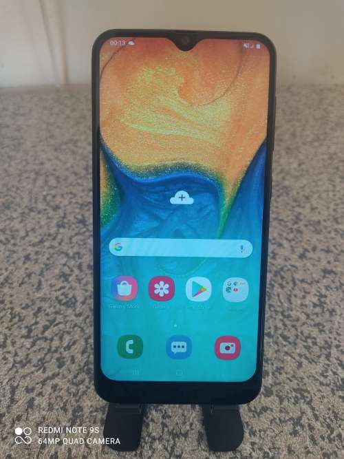 SAMSUNG A30 64GB DUAL SIM - BLACK