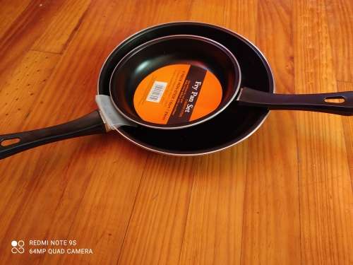 NON STICK COATING FRYING PANS