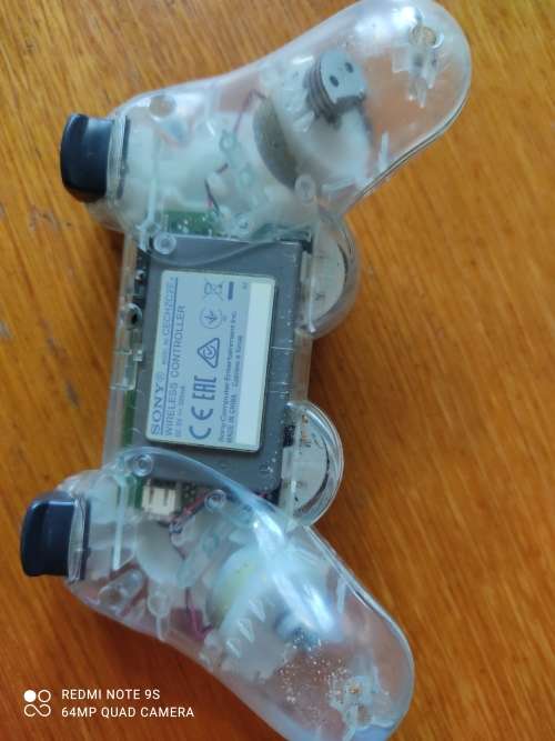 PS3 WIRELESS CONTROLLER