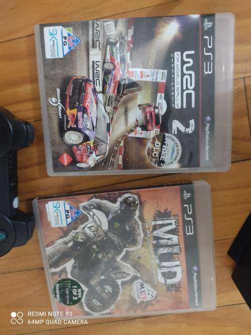 PS3 slim 320GB Console + stand