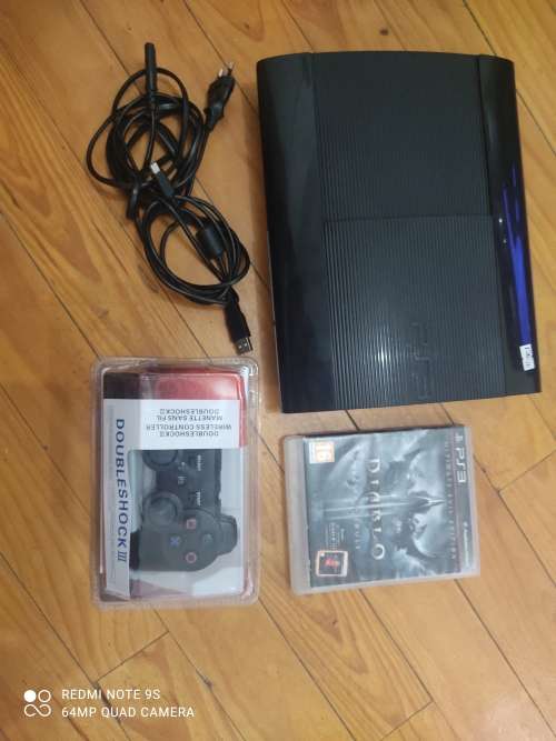 PS3 CONSOLE superslim 12GB
