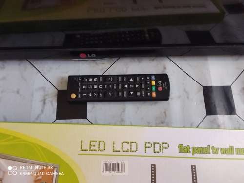 42` LG TV + Remote + Wall Bracket