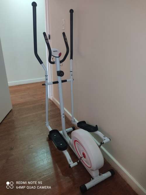 ZOOLPRO - Elliptical Exercise Trainer Machine