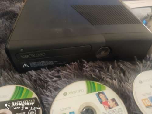 Xbox 360 + Games