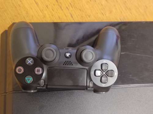 PlayStation 4 Console - 500GB