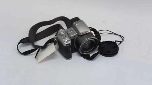 Sony DSC H1 Digital Camera