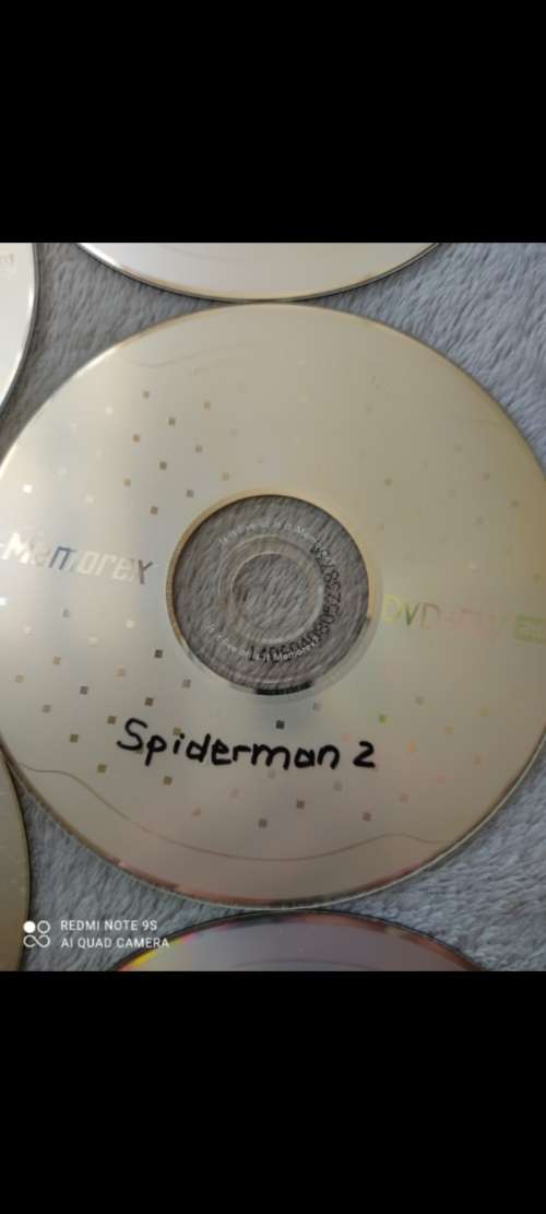 PS2 CHIPPED CONSOLE WITH 13 GAMES!! DON'T MISS OUT ON THIS ONE!!!!!*******