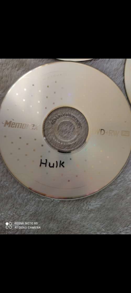 PS2 CHIPPED CONSOLE WITH 13 GAMES!! DON'T MISS OUT ON THIS ONE!!!!!*******