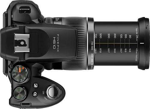 FUJIFILM FINEPIX HS10