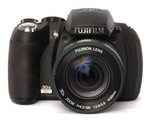 FUJIFILM FINEPIX HS10