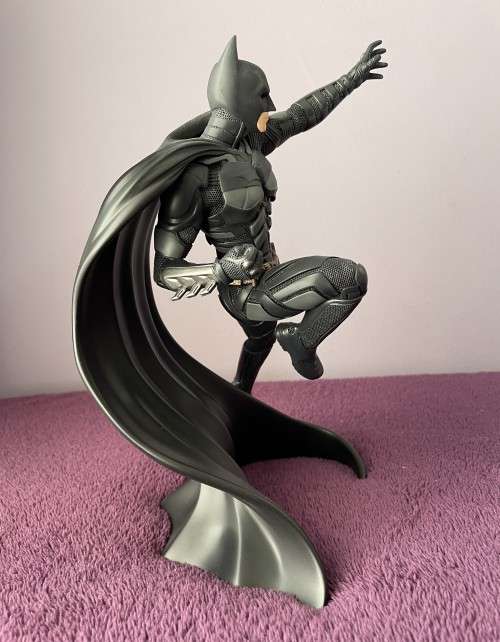 Christian Bale Batman Statue Dark Knight sculpted by Kolby Jukes DC Direct Limited Edition 1465/6000
