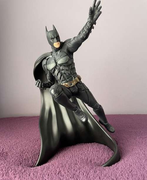 Christian Bale Batman Statue Dark Knight sculpted by Kolby Jukes DC Direct Limited Edition 1465/6000