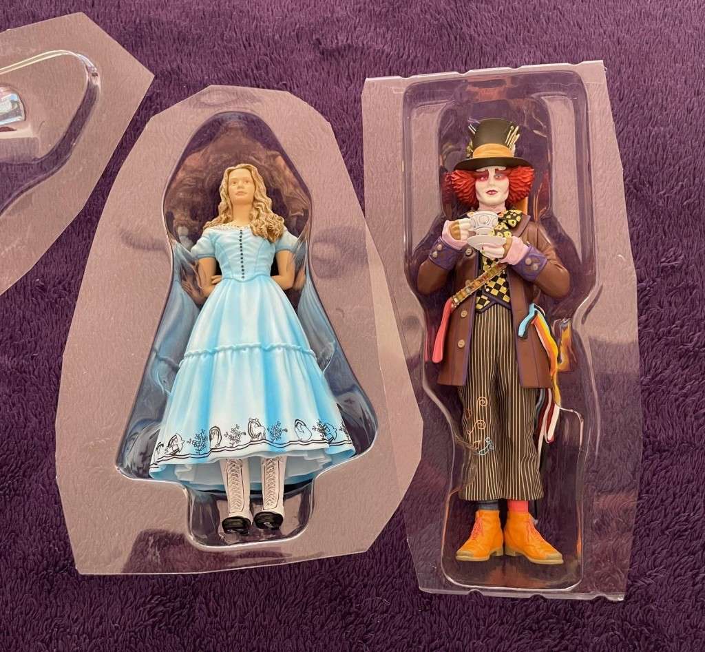Alice In Wonderland  Medicom PVC Ultra Detail Figures