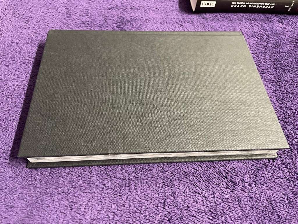 Twilight: The Graphic Novel, Volume 1 - Young Kim & Stephenie Meyer