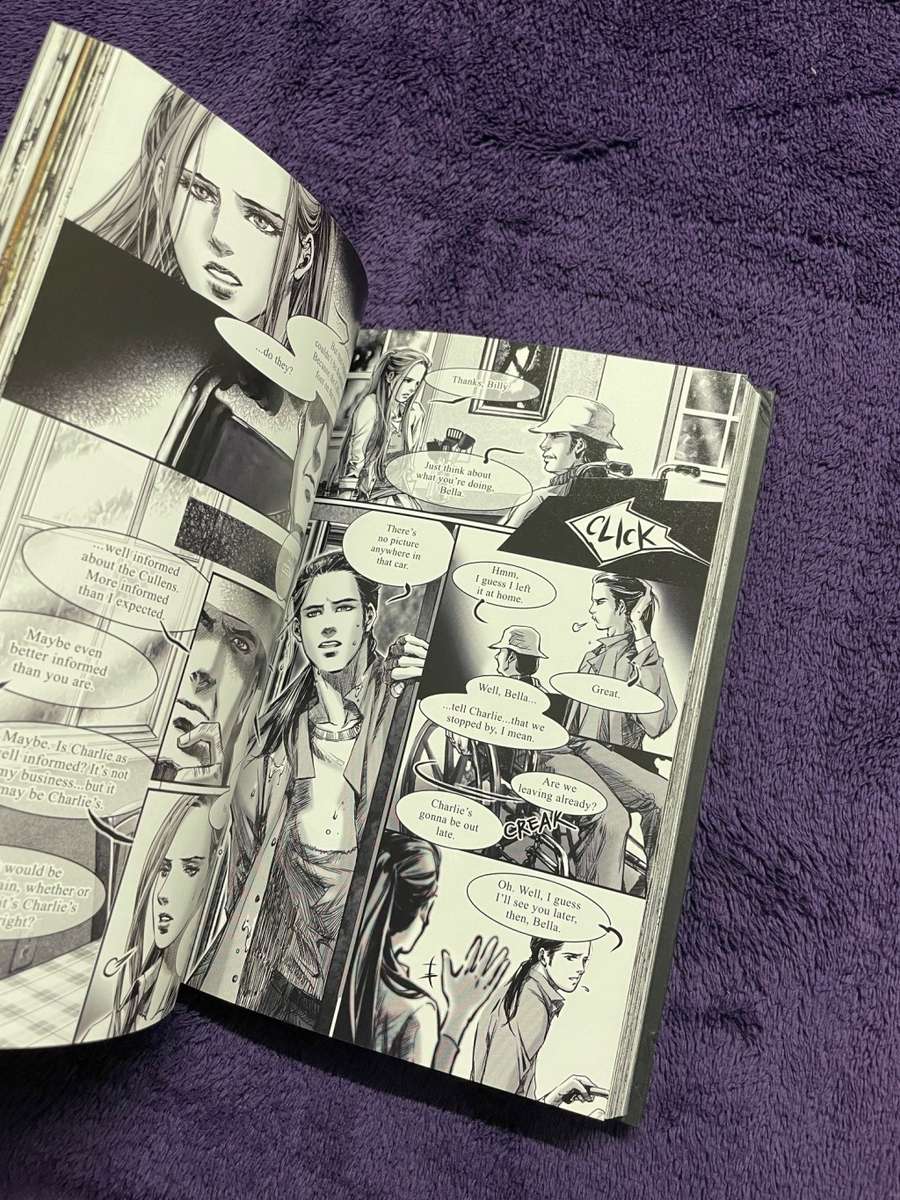 Twilight: The Graphic Novel, Volume 2 - Young Kim & Stephenie Meyer